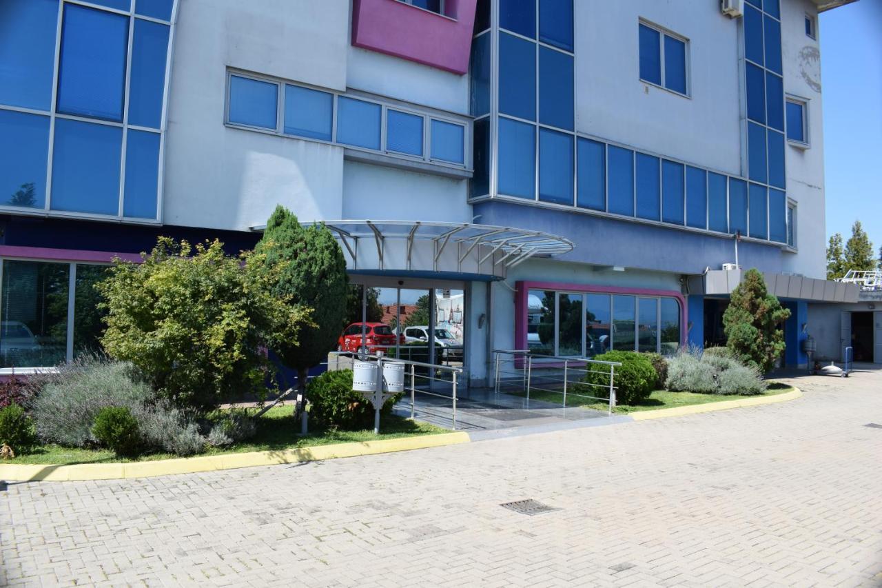 Hotel 7Even Weddings & Events Štip Exteriér fotografie